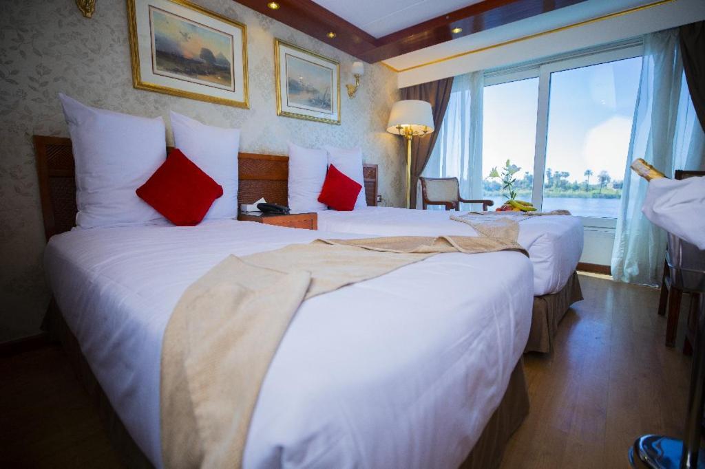 Bule Shadow III Hotel Nagaa Al Fuqani ภายนอก รูปภาพ